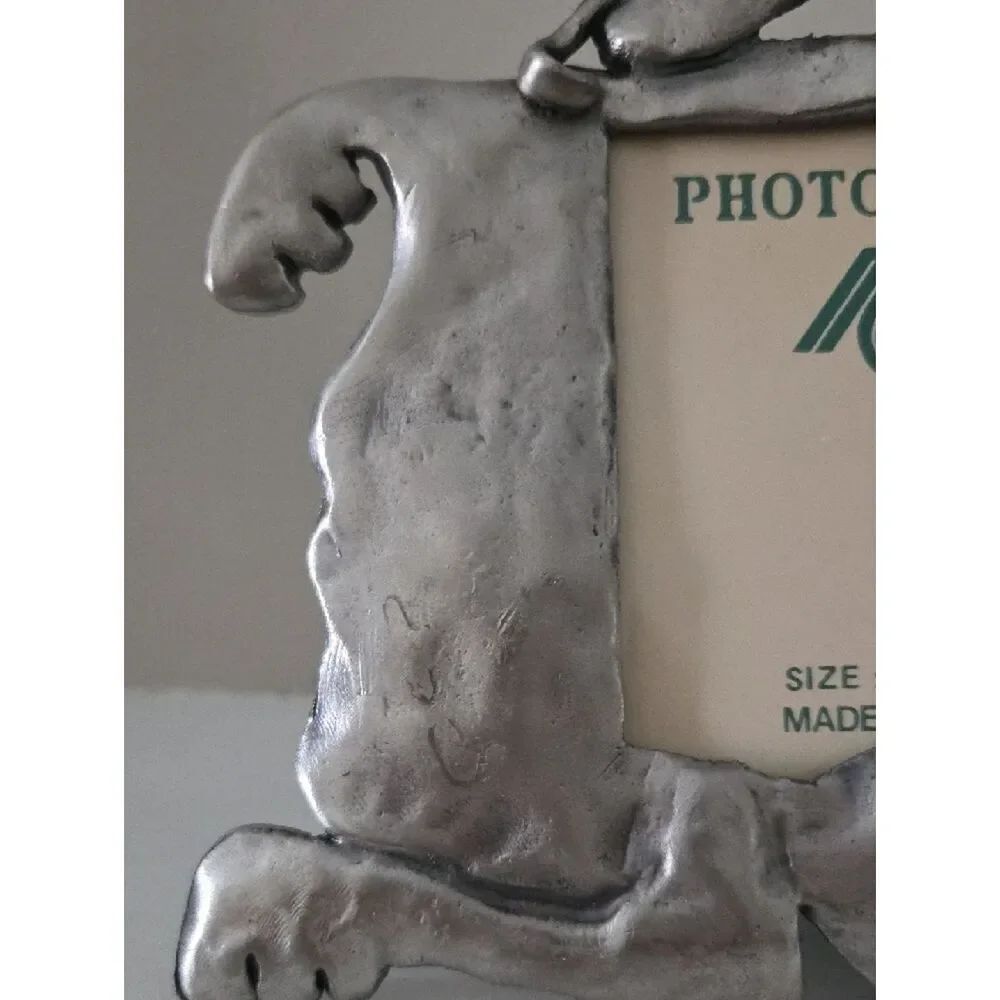 Dog-Shaped Photo Frame - Picture 3 of 7